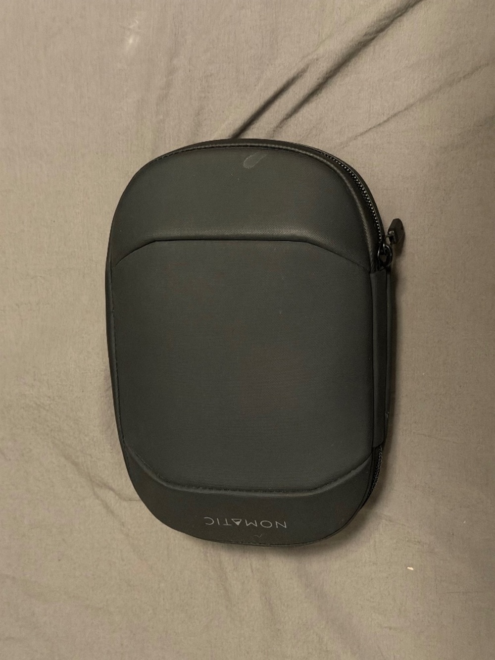 Nomatic Navigator Tech Organizer